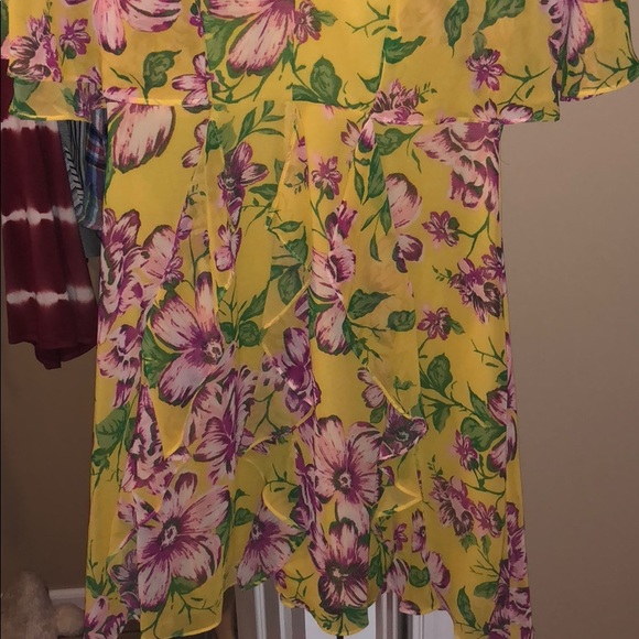 Dress - Picture 3 of 3